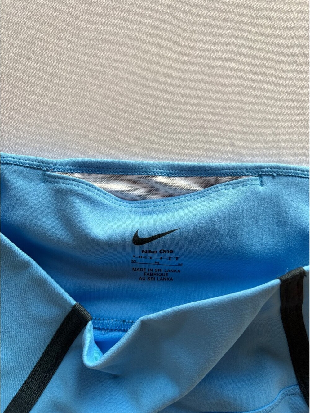 Nike One Women’s Medium Blue Dri-FIT High-Rise Ankle Leggings - Picture 6 of 6